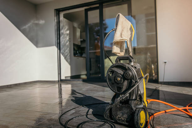 Best Graffiti Removal  in Eagan, MN